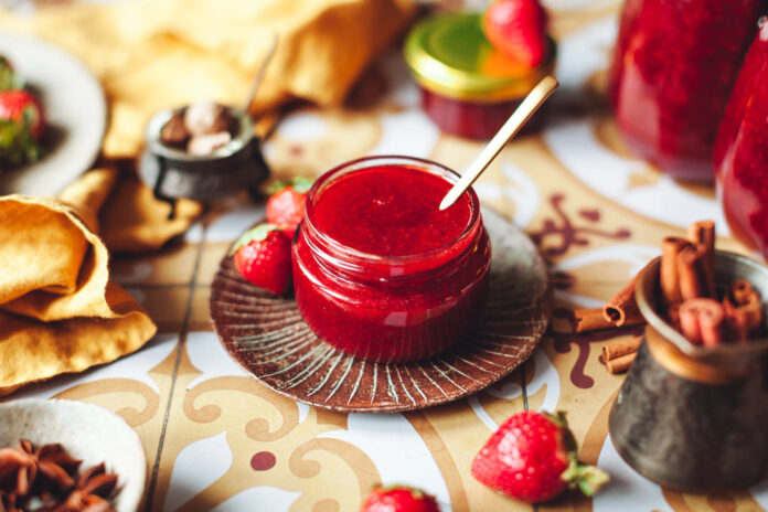 CZ_SK_Recipe_Extra_ovocny_jahodovy_dzem_s_orientalnym_korenim_foto_3